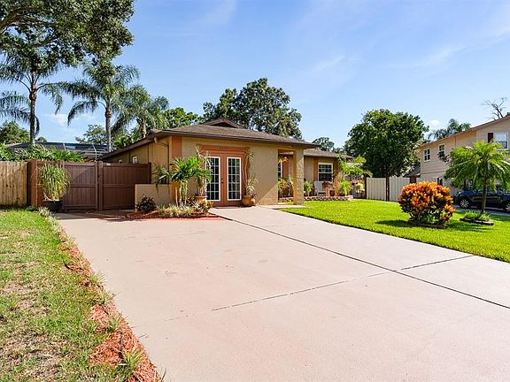 5th image of 2310 Knoll Ave S