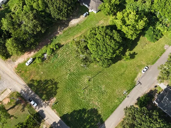1202 Evergreen St, Anderson, SC 29625