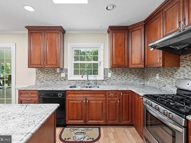 4650 Palomino Ct — Photo 14