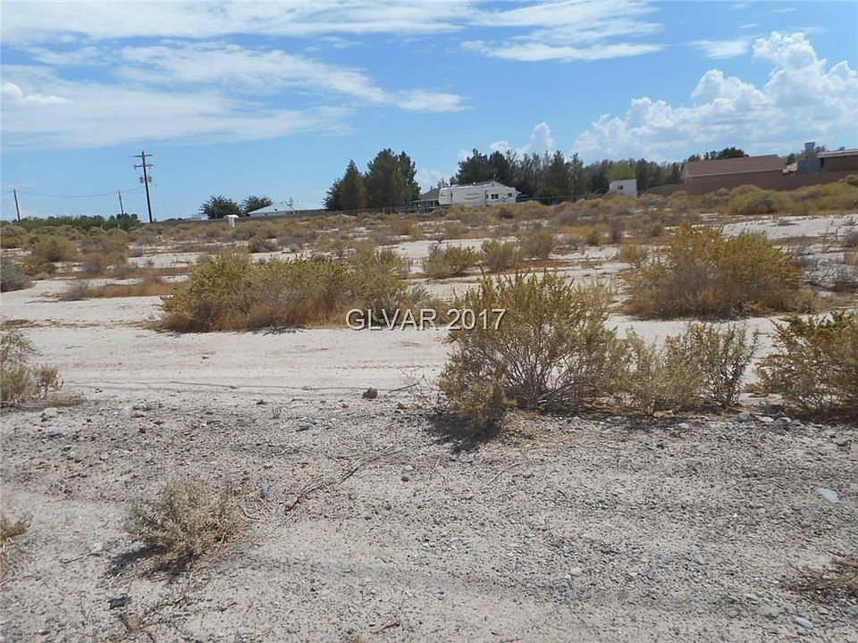 2nd image of 1295 W Mesquite Ave
