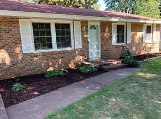 3146 S Pinehurst Ave, Springfield, MO 65807
