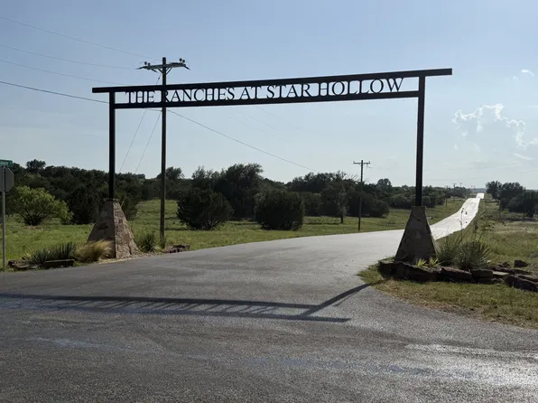 706 Rory Xing, Lipan, TX 76462
