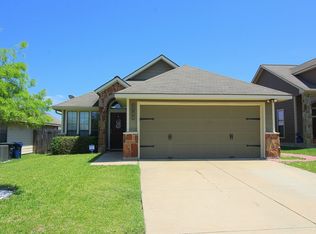 2709 Silver Oak Dr, College Station, TX 77845