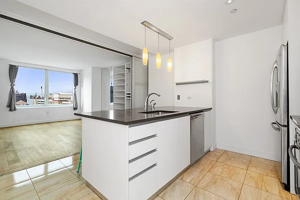 Sold by Metropolitan Property Group | media 1