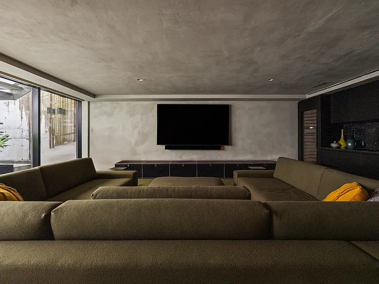121 Leroy St #TOWNHOUSE — Photo 29