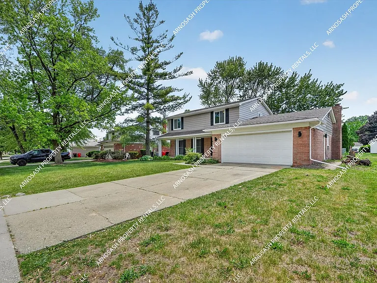 27345 Harvard Rd — Photo 46