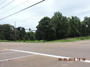 501 Church Rd E, Southaven, MS 38671