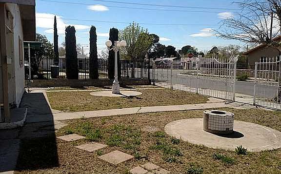 4th image of 8169 La Paloma Cir