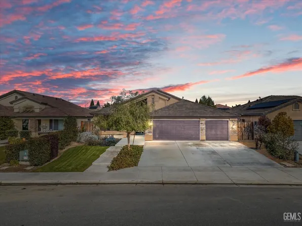 11900 Ludwig Ln, Bakersfield, CA 93311