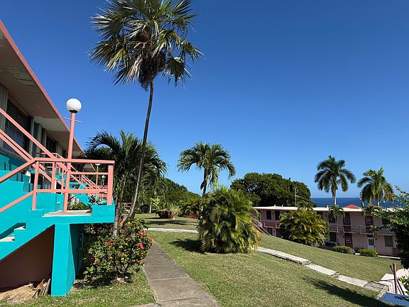 2nd image of 32 & 33 Bay Garden