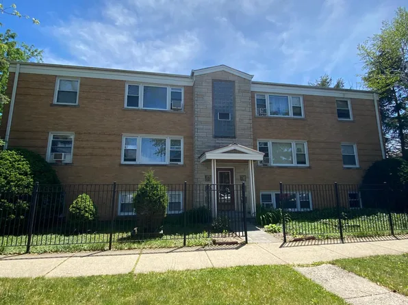 5201 W Barry Ave, Chicago, IL 60641