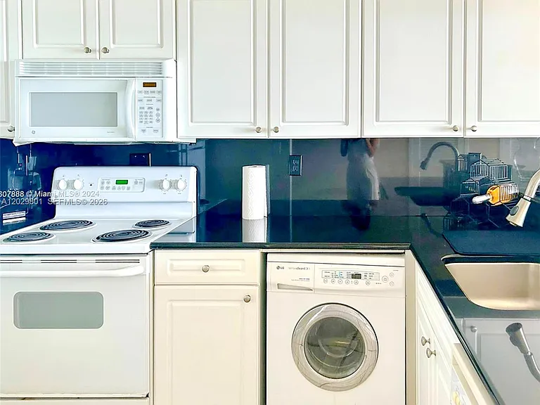 2501 S Ocean Dr #424 — Photo 9