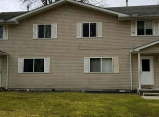 451 Maple St #B, Algonac, MI 48001