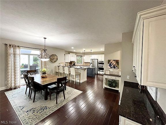 5th image of 4631 Stag Thicket Ln