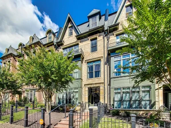 10821 Symphony Park Dr, North Bethesda, MD 20852