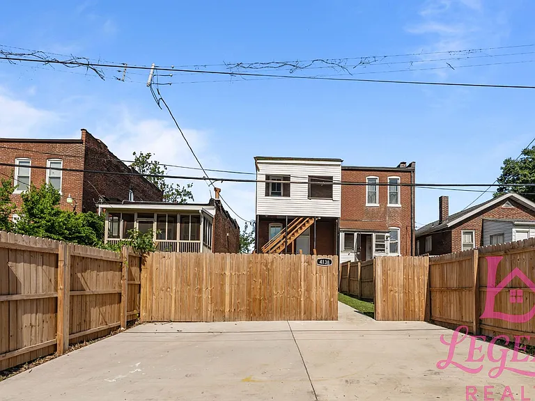 4138 Iowa Ave — Photo 6