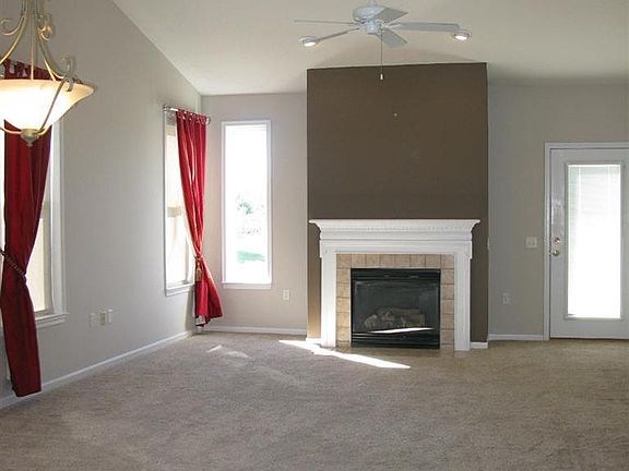 4th image of 1153 Meadow Vista Dr