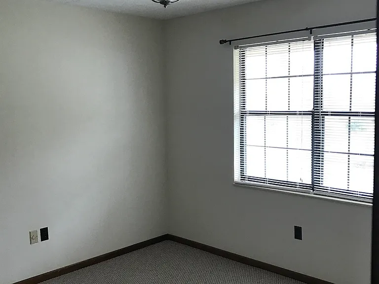 635 Watkins Rd #633 — Photo 10