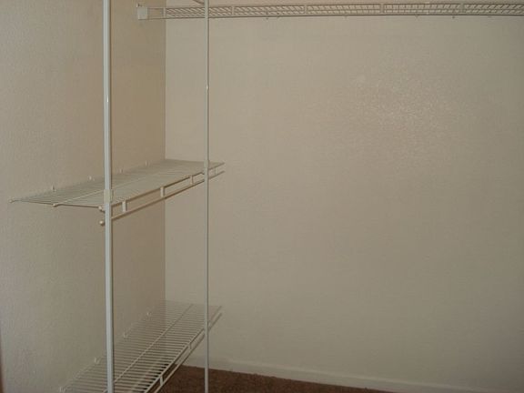 5th image of 2110 Los Feliz St Unit 2034