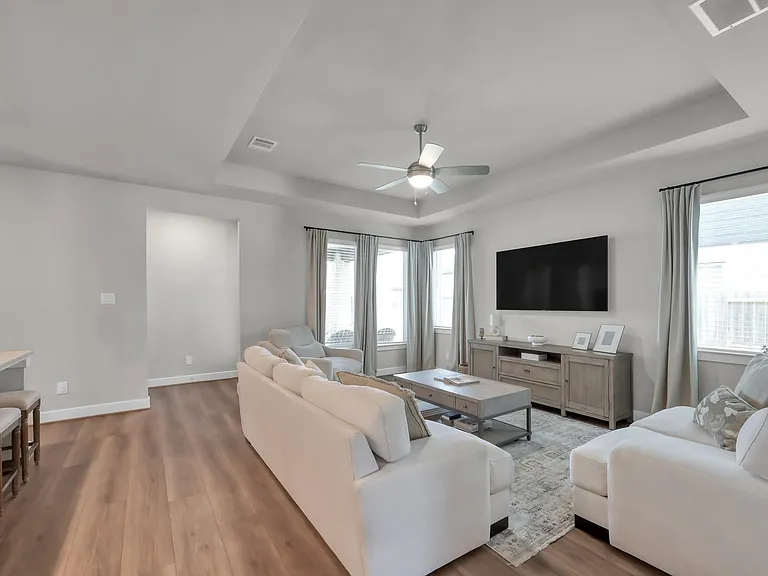 1123 Five T Ln — Photo 12