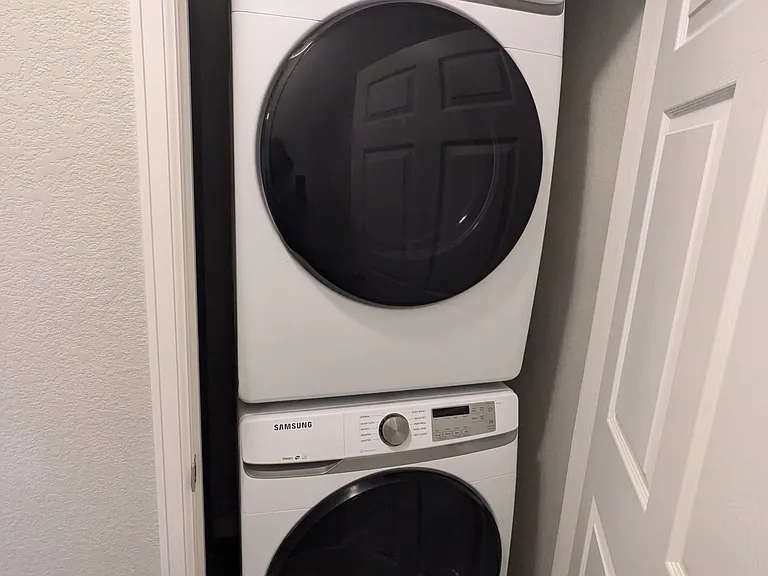 Washer & Dryer