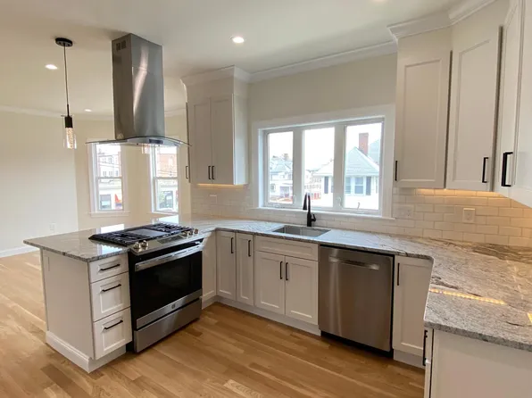 258 Belmont St, Watertown, MA