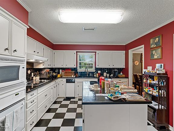 4th image of 2264 Landau Ln