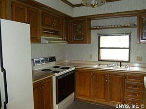 3rd image of 5530 Clearview Dr E