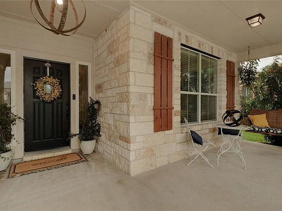 3rd image of 1119 Sugar Brook Dr