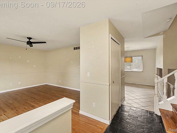 3rd image of 13451 N Fenton Rd
