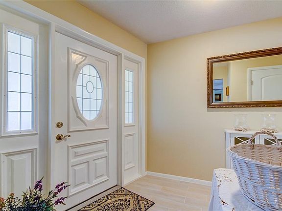 2nd image of 2009 Spanish Pines Dr