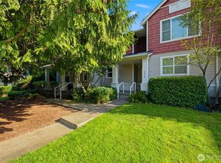 Redwood, Seattle, WA 98126