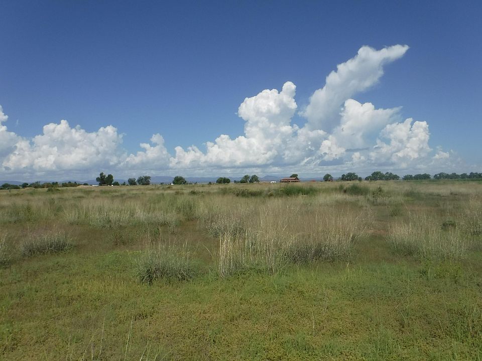2nd image of W Rocky Rd