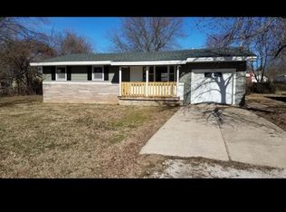2849 W Madison St, Springfield, MO 65802