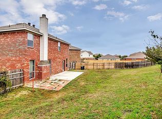 10800 Thorngrove Ct, Haslet, TX 76052