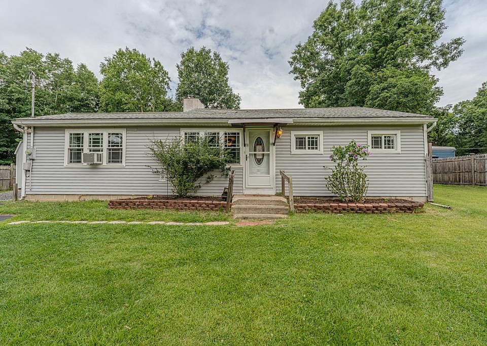 1st image of 253 Shawnee Dr