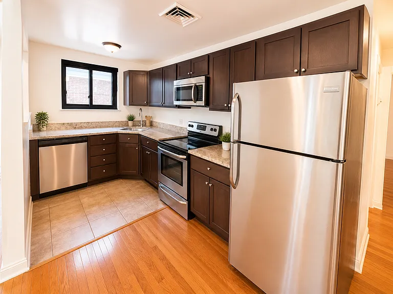 735 N Highland Ave #3 — Photo 11