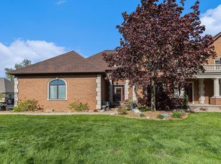 8382 Wallinwood Springs Dr #70, Jenison, MI 49428