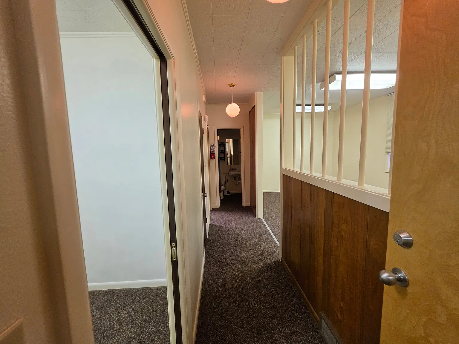 Commercial space, Suite F — Photo 2