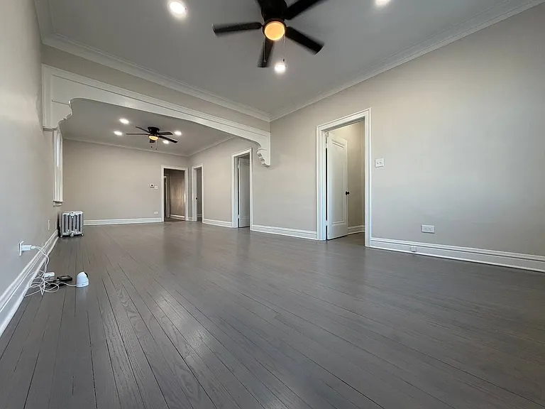 8442 S Essex Ave — Photo 6