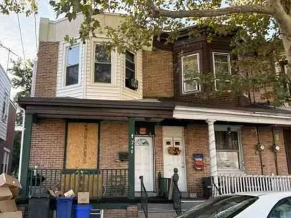 240 3rd St, Gloucester City, NJ 08030