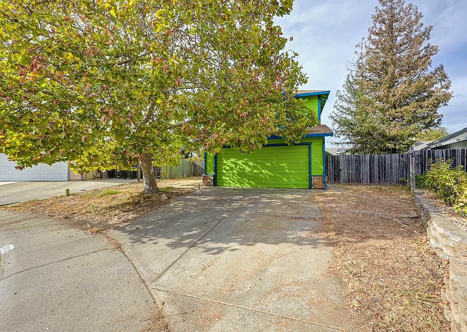 1st image of 1808 Meadow Ln
