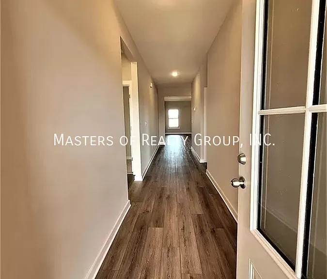 201 John Harold Dr — Photo 2