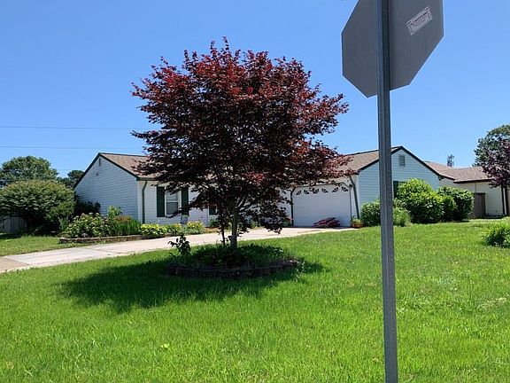 2nd image of 1116 Cambell Ct