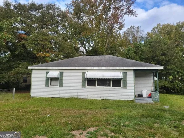 100 Camellia Cir, Warner Robins, GA 31093