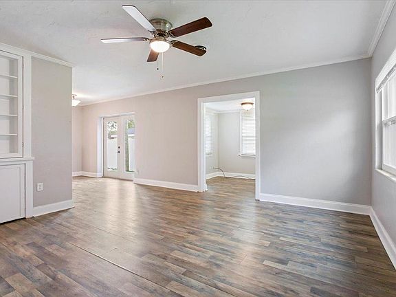4th image of 3806 6th Ave N #A