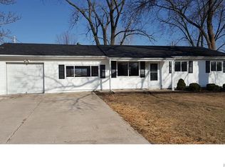 904 Saint Bernard Dr, O'Fallon, MO 63366