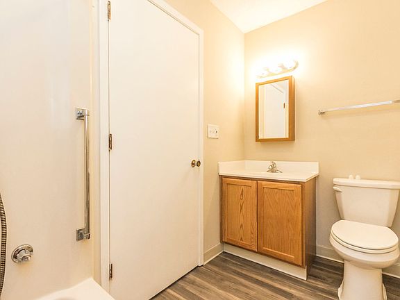 3rd image of 2523 Perry Park Ave #3
