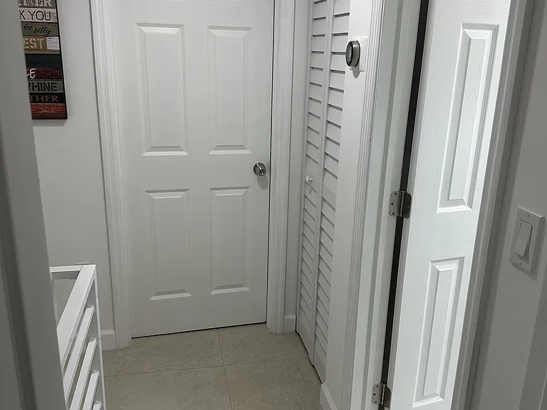 1560 W 46th St #228 — Photo 27
