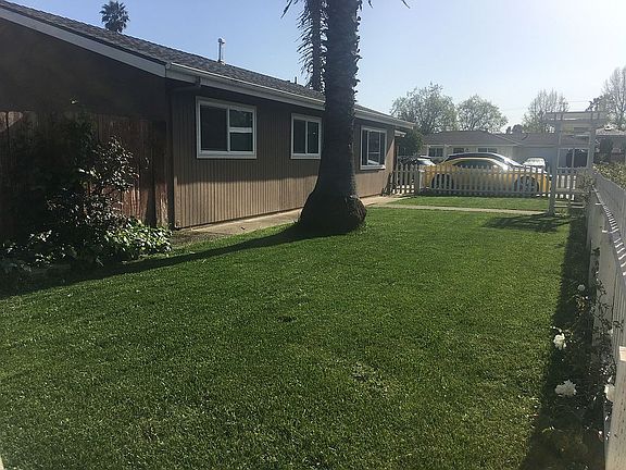 5th image of 125 Roberta Dr